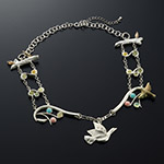 『自由、羽ばたく』